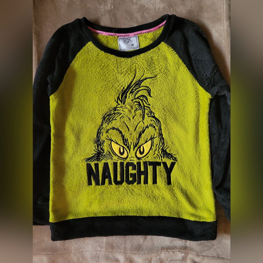 Grinch sweatshirt XL grow your heart